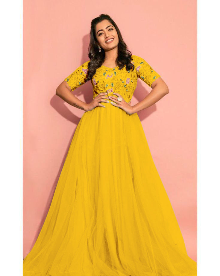 SILK EMBROIDERED CELEBRITY GOWN : YELLOW