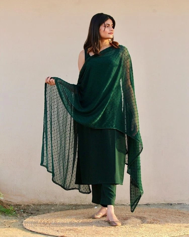 EMERALD SOLID COTTON SILK SLEEVELESS KURTA SET