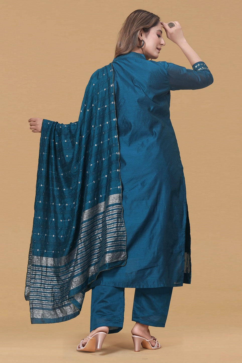 TEAL MUSLIN EMBROIDERED KURTA SET