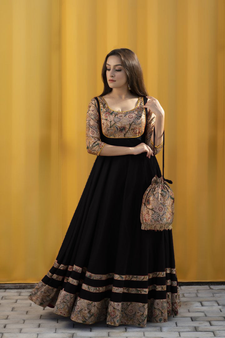 STUNNING BLACK COTTON GOWN: EFFORTLESS ELEGANCE FOR EVERY OCCASION