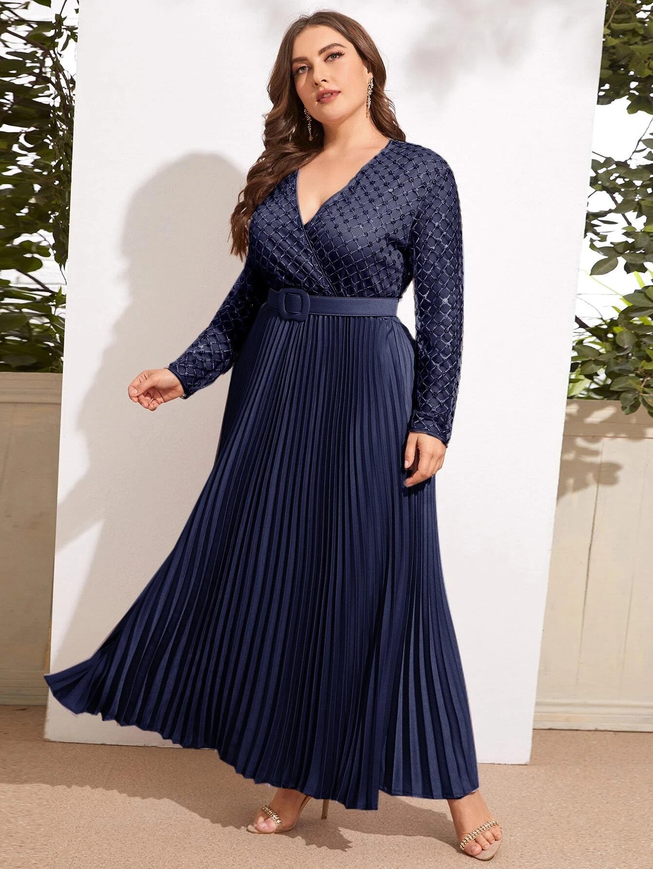 ELEGANT EMBROIDERED PLEATED MAXI DRESS IN FAUX GEORGETTE