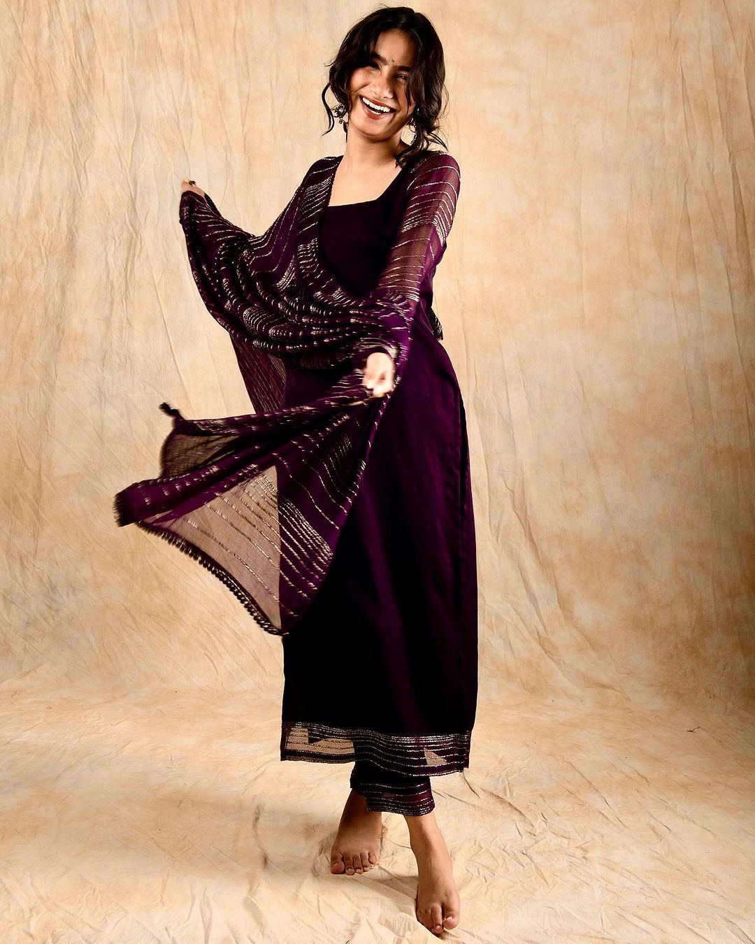 WINE RAYON ZARI ENSEMBLE: KURTA, PANT & DUPATTA SET