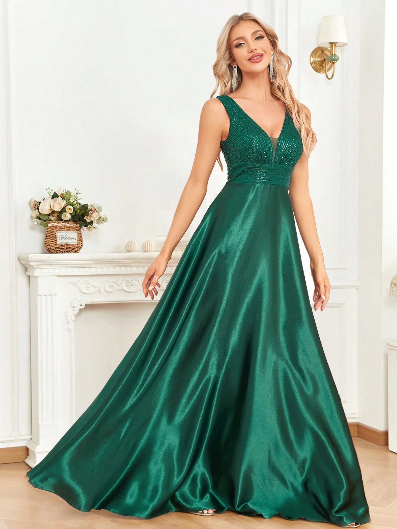Partywear Elegant Sequin Bodice with Flowing Satin A-Line Emerald Green Party Wear Dress