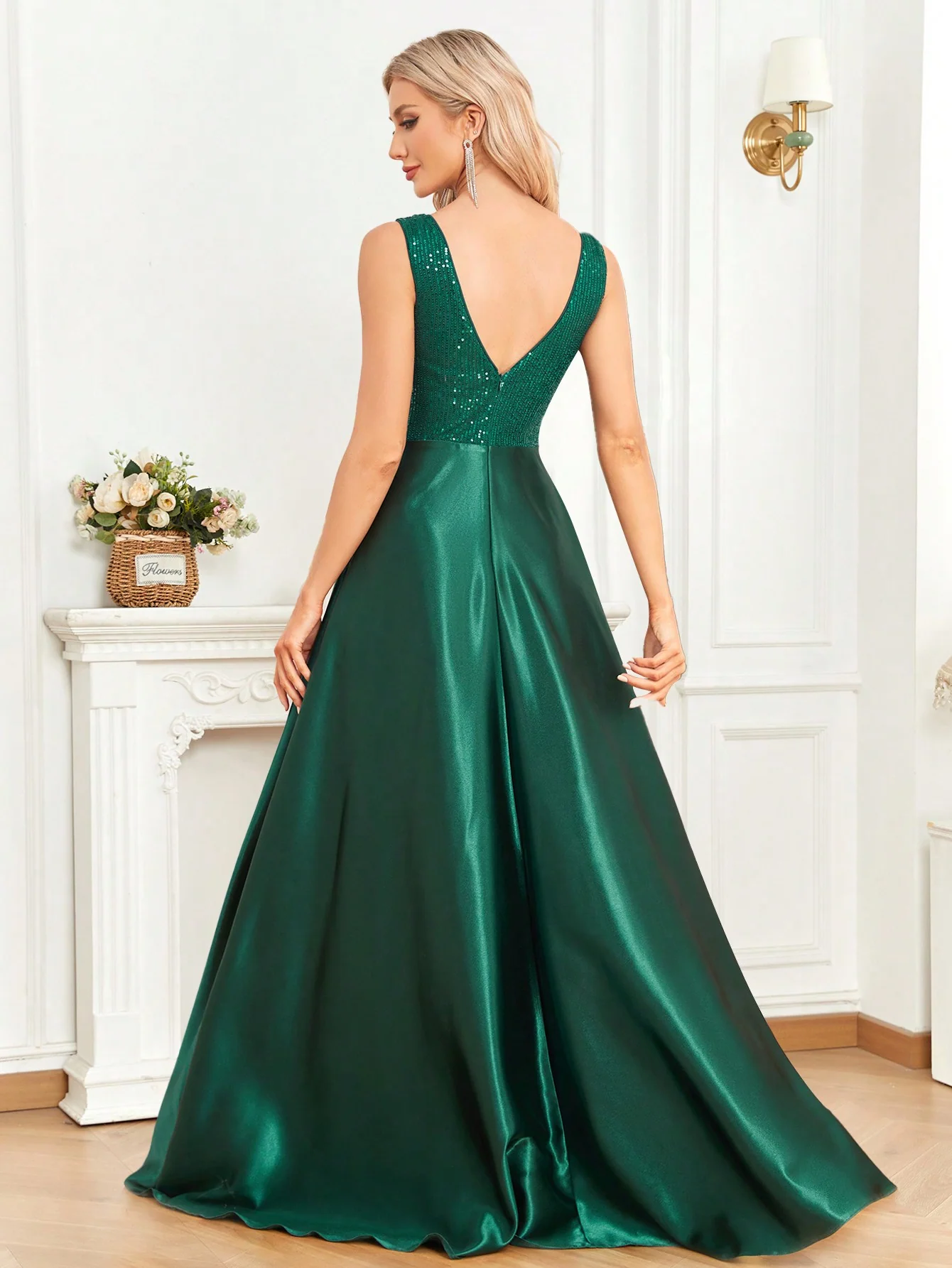 Partywear Elegant Sequin Bodice with Flowing Satin A-Line Emerald Green Party Wear Dress