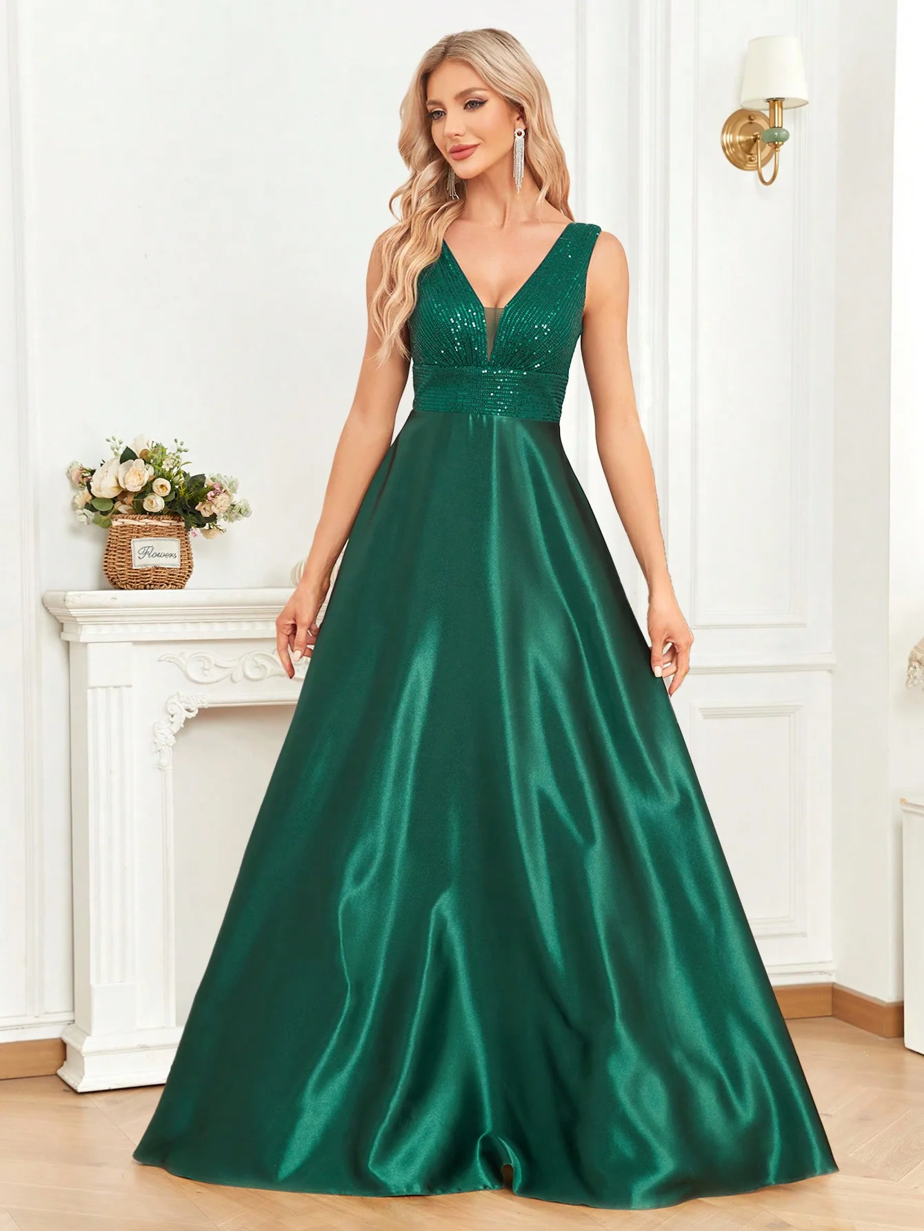 Partywear Elegant Sequin Bodice with Flowing Satin A-Line Emerald Green Party Wear Dress