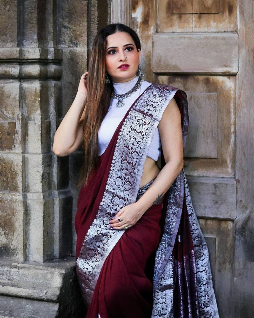 EXQUISITE TRADITIONAL SAREE: TIMELESS ELEGANCE FOR EVERY OCCASION